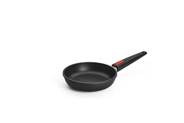 woll-nowo-titanium-flachpfanne-20-cm-mit-abnehmbarem-stiel-aluminiumguss-antihaf image 1