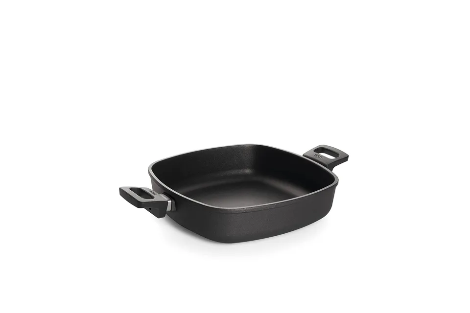 woll-nowo-titanium-gusseisenpfanne-viereckig-induktion-28x28-cm-mit-2-seitengrif image 1