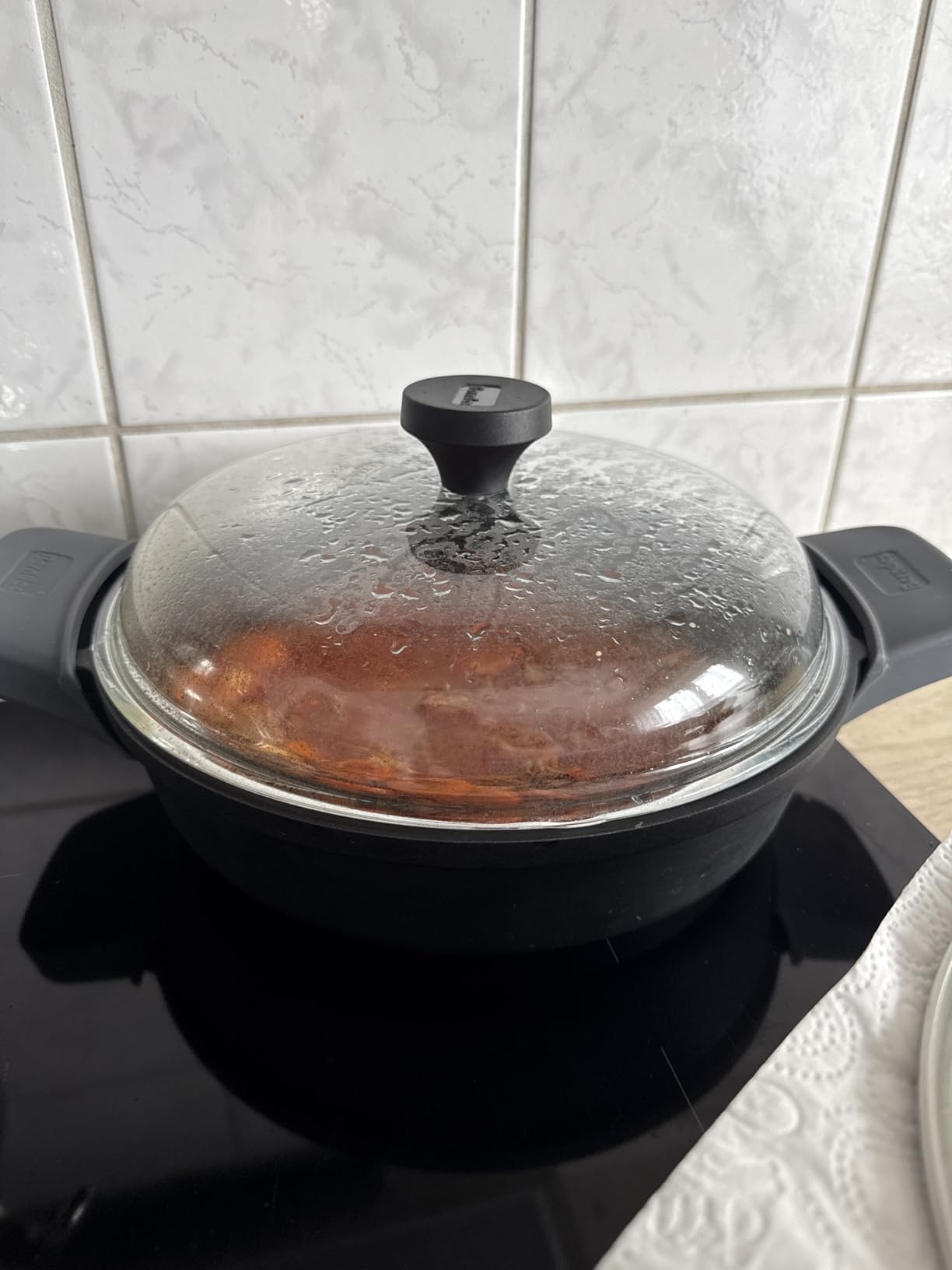 Super Pfanne mit Deckel