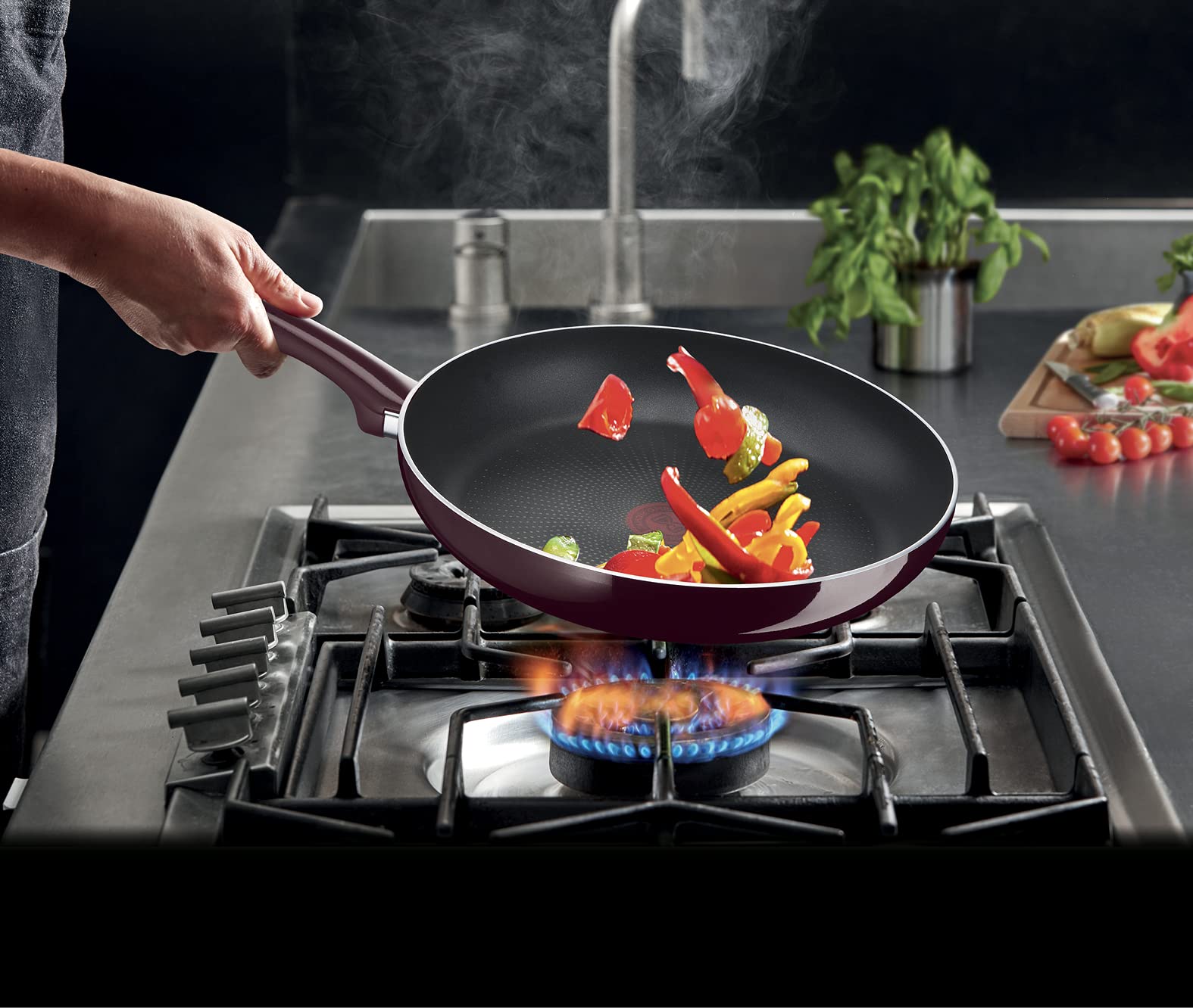 tefal-d52208-resist-intense-bratpfanne-32-cm-flame-protect-antihaftversiegelung- image 8