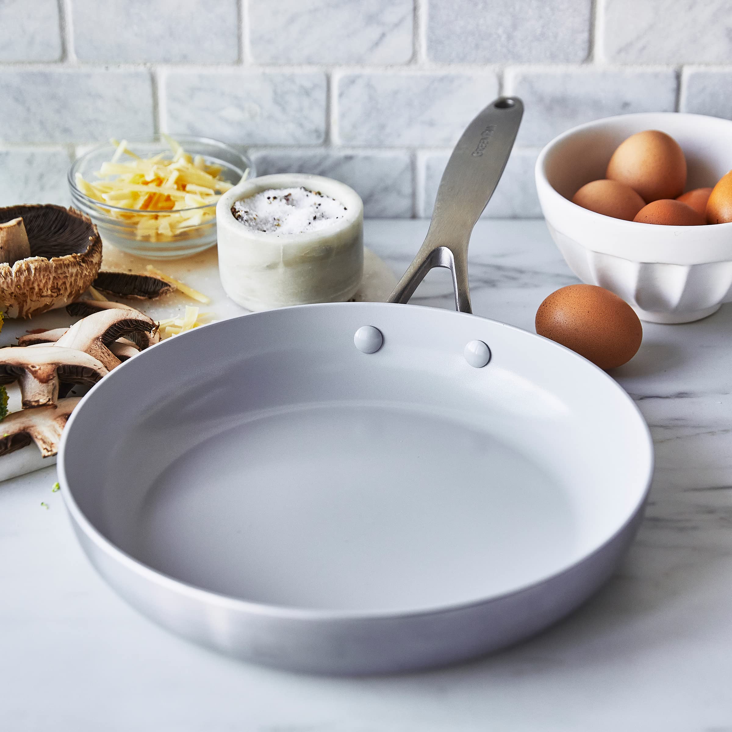 greenpan-venice-tri-ply-bratpfanne-28-cm-pfas-freie-thermolon-keramik-antihaft-3 image 4
