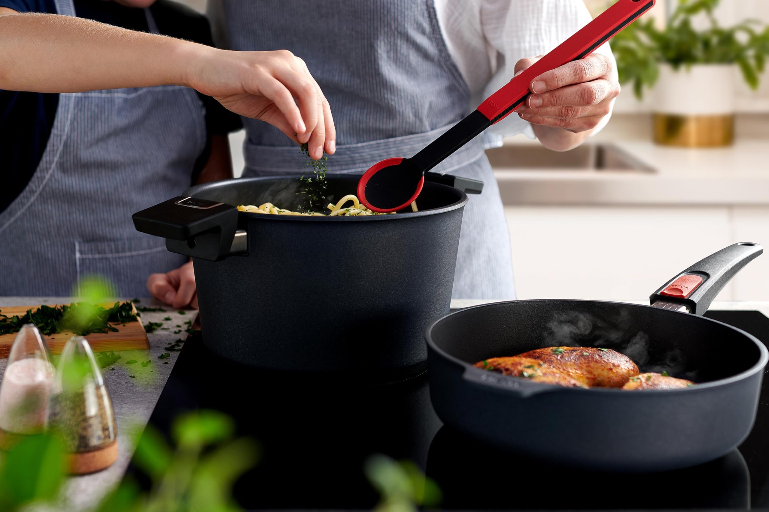 woll-cook-it-kochl-ffel-32-cm-lang-mit-6-cm-breitem-angehobenem-funktionskopf-si image 5