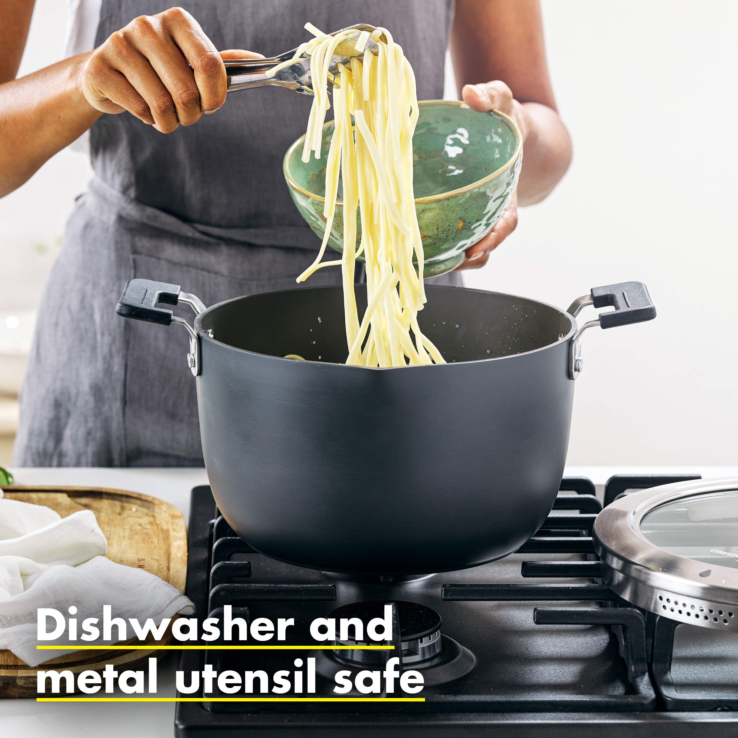 greenpan-levels-stielkasserolle-24-cm-6-8-liter-mit-siebdeckel-hart-anodisiertes image 5